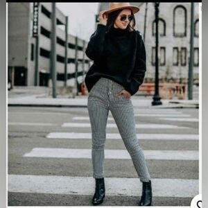 Free People Frankie High Rise Striped Skinny Size 8  Blue/Cream Women EUC